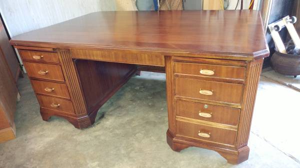 Vintage Drexel Heritage Executive Desk Solid Mahogany Lrg 6