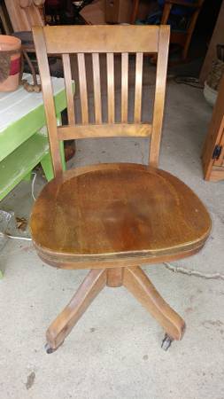 Antique Vintage Oak Desk Office Chair On Wheels And Swivels
