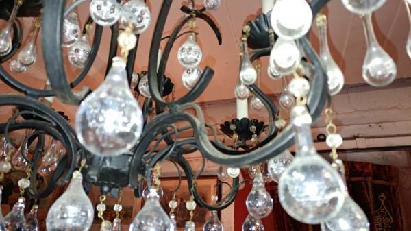 Iron Chandelier Large With Glass Tear Drops Heavy Beautiful Long Iron Chandelier Large With Glass Tear Drops Heavy Beautiful 00707 Kaz2ho6ruwr 600x450