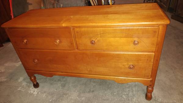 Vintage Maple Hall Table Server Dresser W 3 Drawers Solid