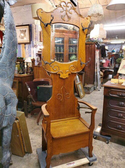 Antique Entry way Oak Hall Tree Coat rack Bench Excellent Long Valley Traders