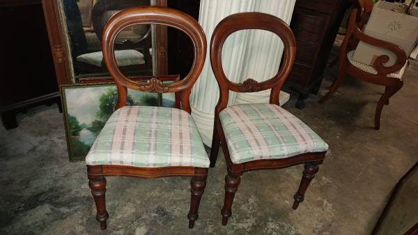 2 Antique Victorian Walnut Side Chairs / Parlor Chairs – BEAUTIFUL 00z0z_bVfT1AIKDKT_600x450 - 2 Antique Victorian Walnut Side Chairs / Parlor Chairs – BEAUTIFUL