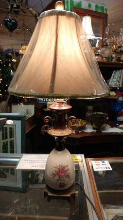 vintage porcelain table lamps
