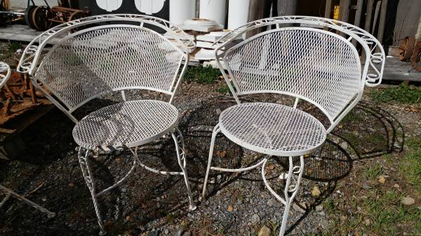 2 Vintage Iron Round Back Patio Chairs, Old Iron Patio Chairs