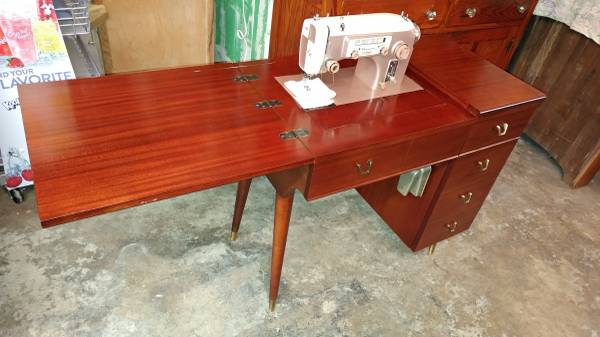 Mid Century Modern Sewing Table And Kenmore Sewing Machine