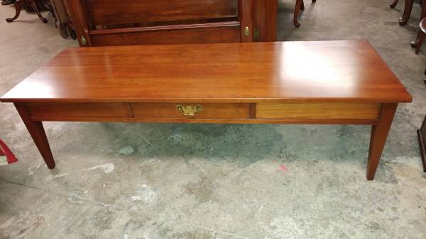 Henkel Harris Mid Century Cherry Coffee Table Excellent Long