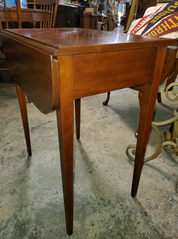 Henkel Harris Pembrook Black Cherry Side Table - Drop Leaf w/ Drawer