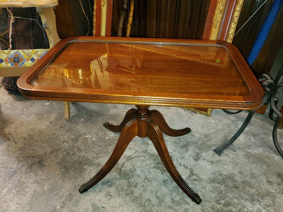 Antique Mahogany Small Coffee Table w/ Glass Serving Tray Beautiful