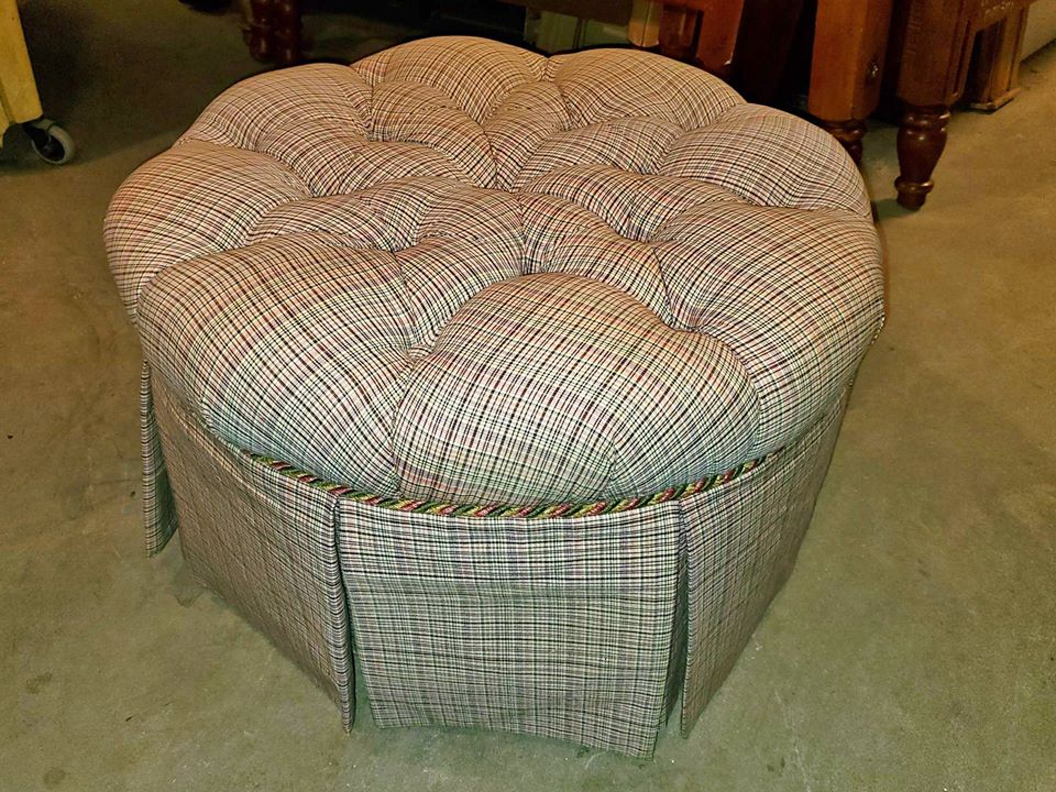 Round Ottoman / Footstool - Nice condition - Comfortable - Long Valley ...