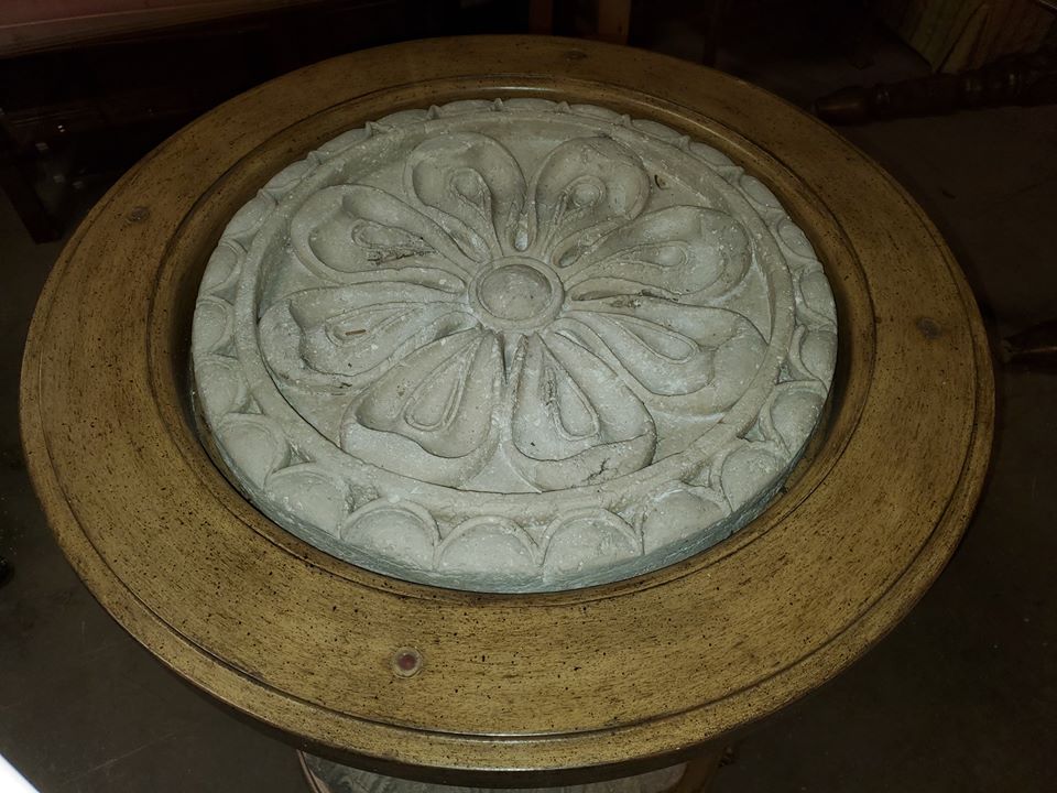 Round Glass Dining Table Beautiful Pedestal Base - SO NICE - Long