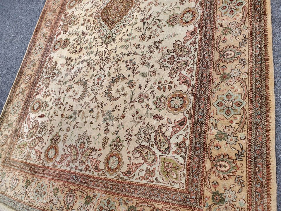 Large Wool Area Rug 12.5 x 8.5 Thick and Beautiful Long Valley Traders