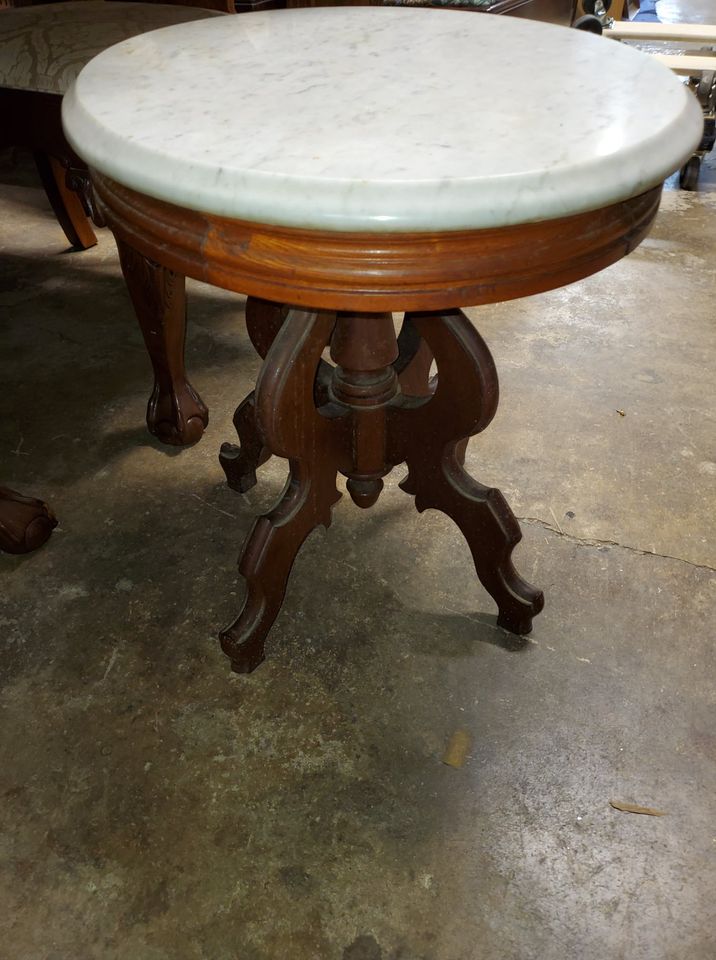 Antique Marble Top Victorian Side Table Oval Marble w/ Walnut Wood