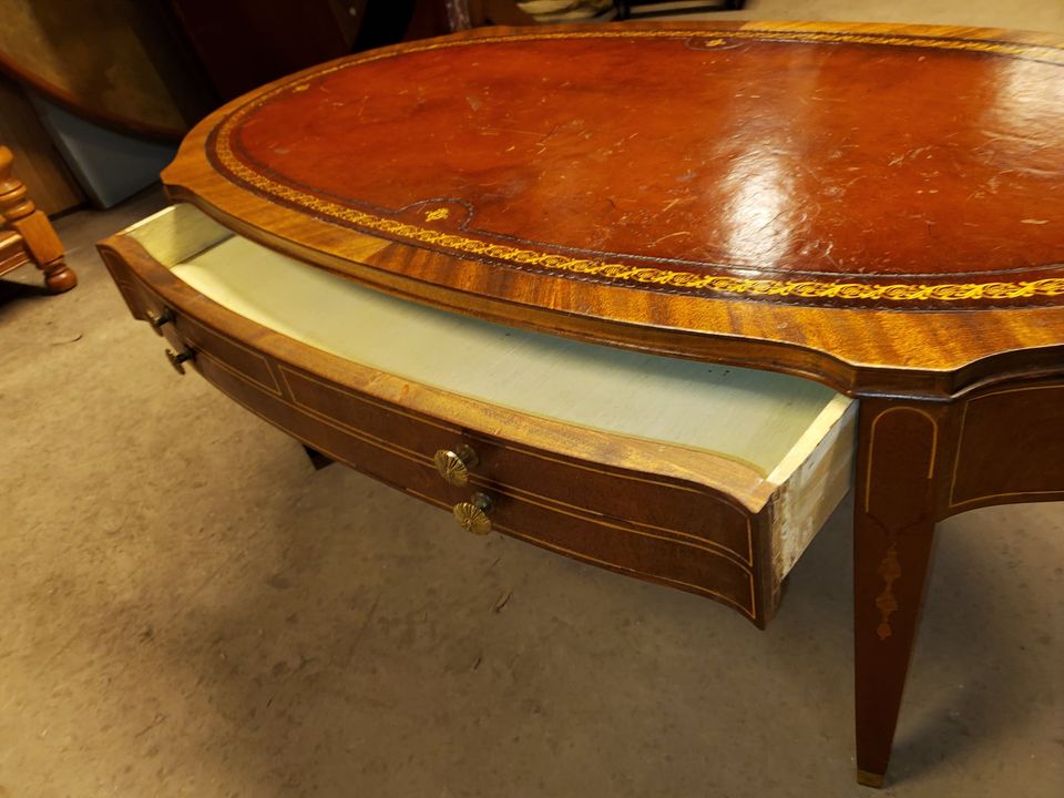 Vintage Mahogany Leather Top Coffee Table Beautiful Table w/ Inlay