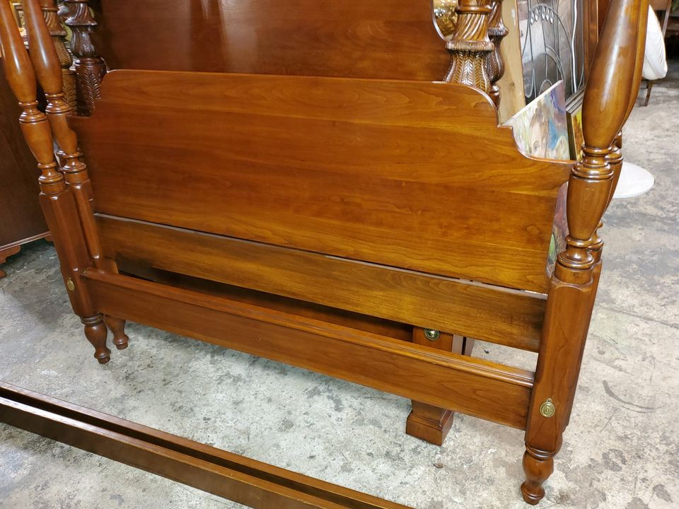 Henkel Harris Queen Bed Solid Black Cherry 4 Post Bed Very Nice Long Valley Traders