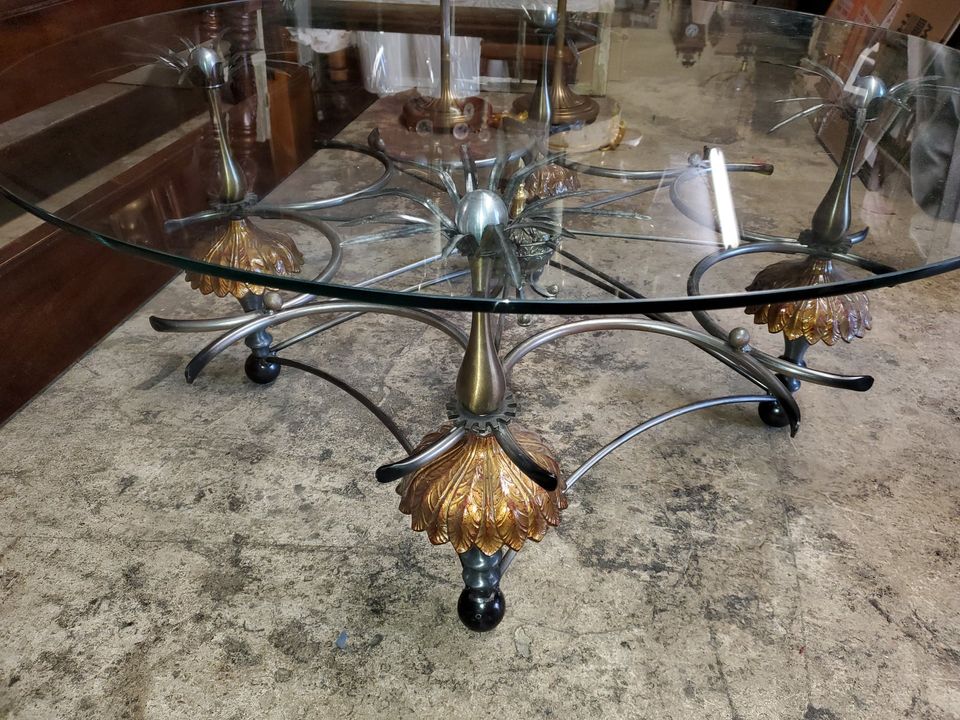 Modern Round Glass Top Coffee Table w/ Beautiful High End Metal Base