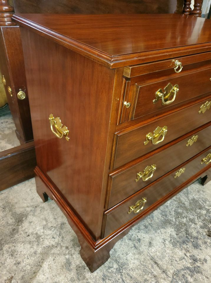 Henkel Harris Bachelors Chest Solid Black Cherry Long Valley Traders