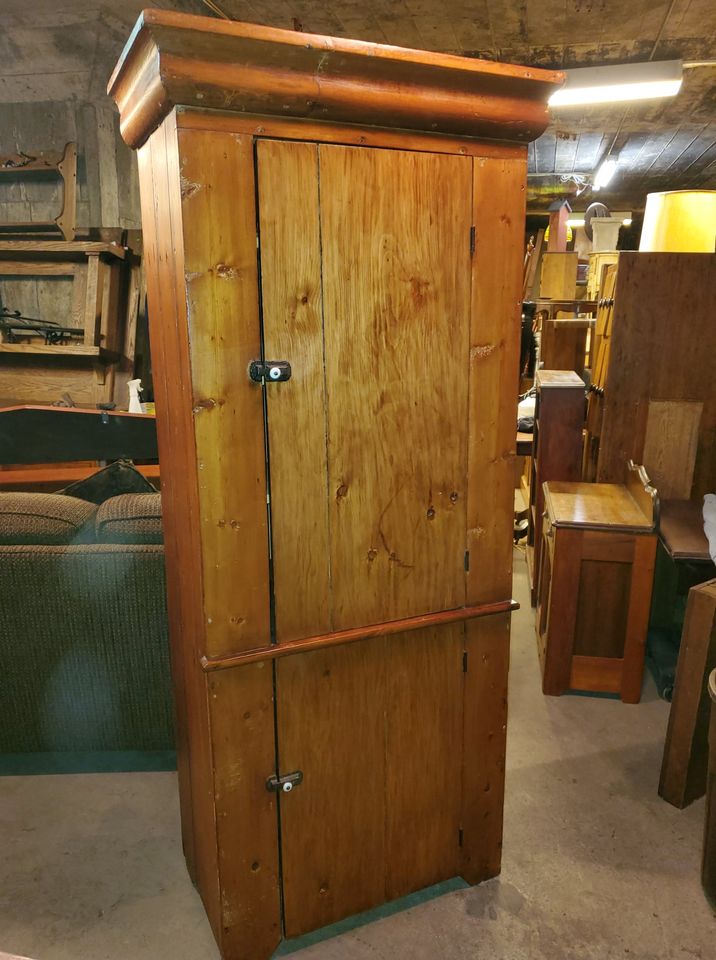 Tall on sale primitive cabinet