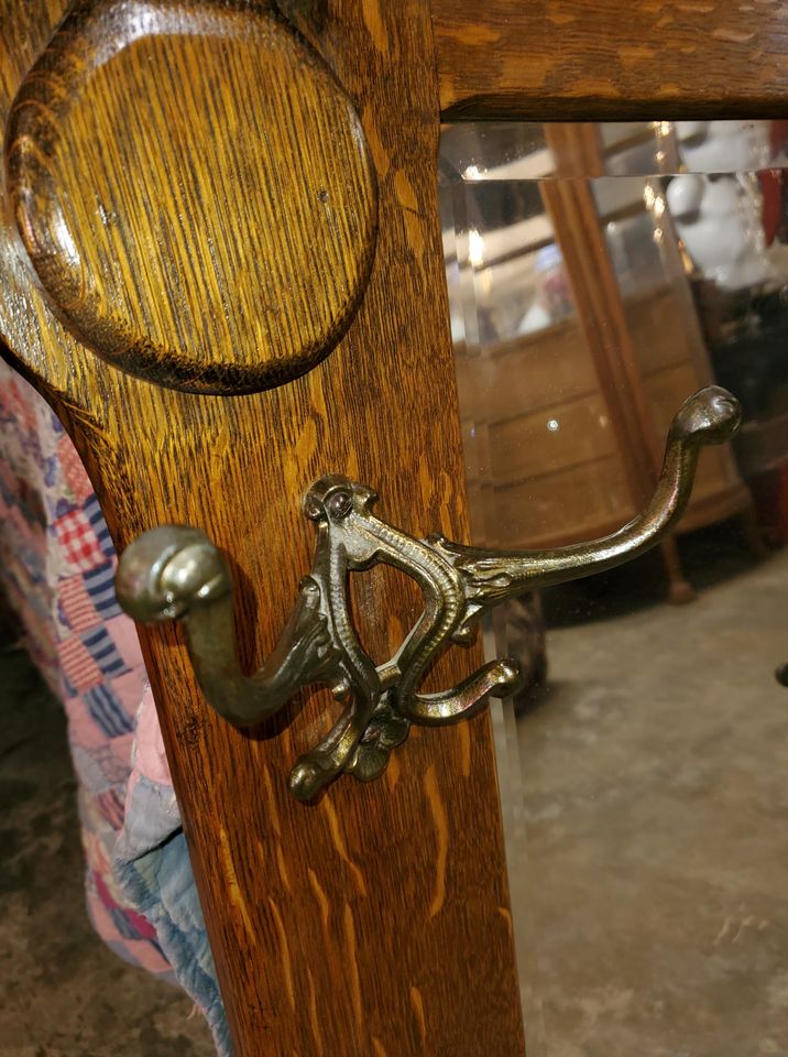 Antique Oak Mirror Coat Hooks / Hat Rack Beautiful Vintage Entry