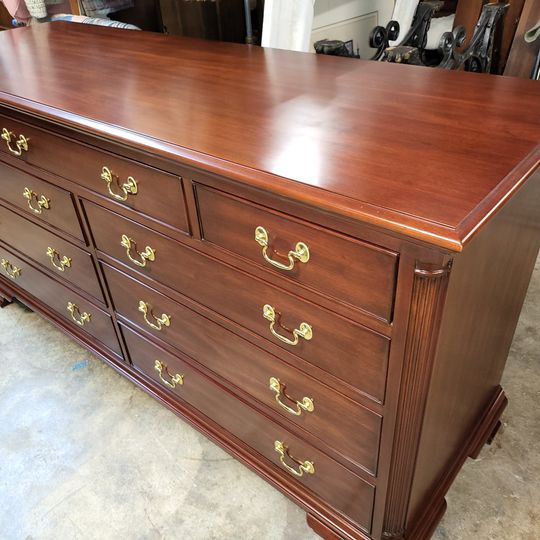 Henkel Harris Solid Black Cherry long dresser Excellent Long Valley