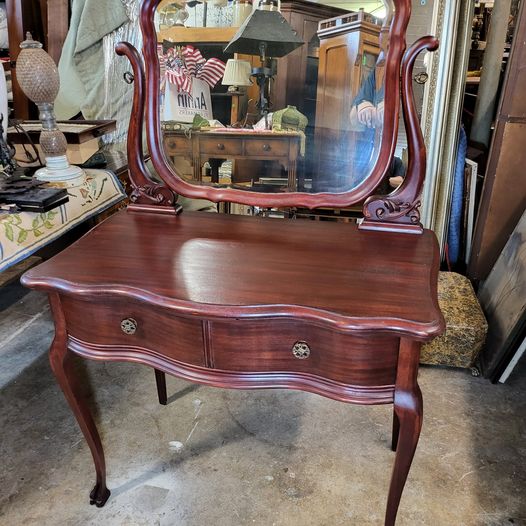 Mahogany Ladys Vanity Desk / Dressing Table w/ mirror Long Valley Traders