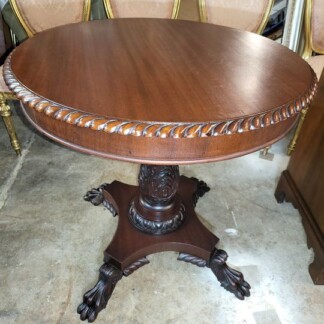 Antique Mahogany Round Entry Table w/ Claw Feet - Beautiful Table