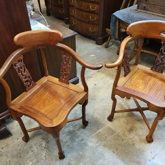 2 Asian Corner armchairs Solid Elmwood Strong and attractive Long