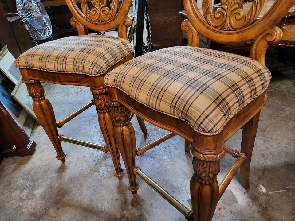 2 Pulaski Solid Wood Bar Stools High End Designer well made