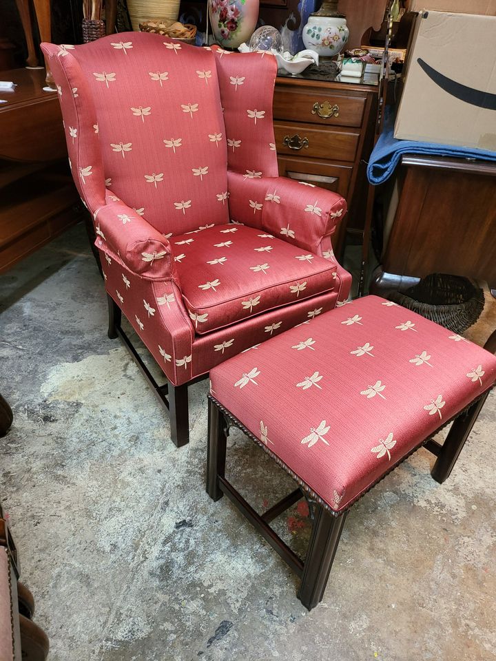 Hickory Chair Co. Wingback Chair w/ Ottoman Excellent Long Valley