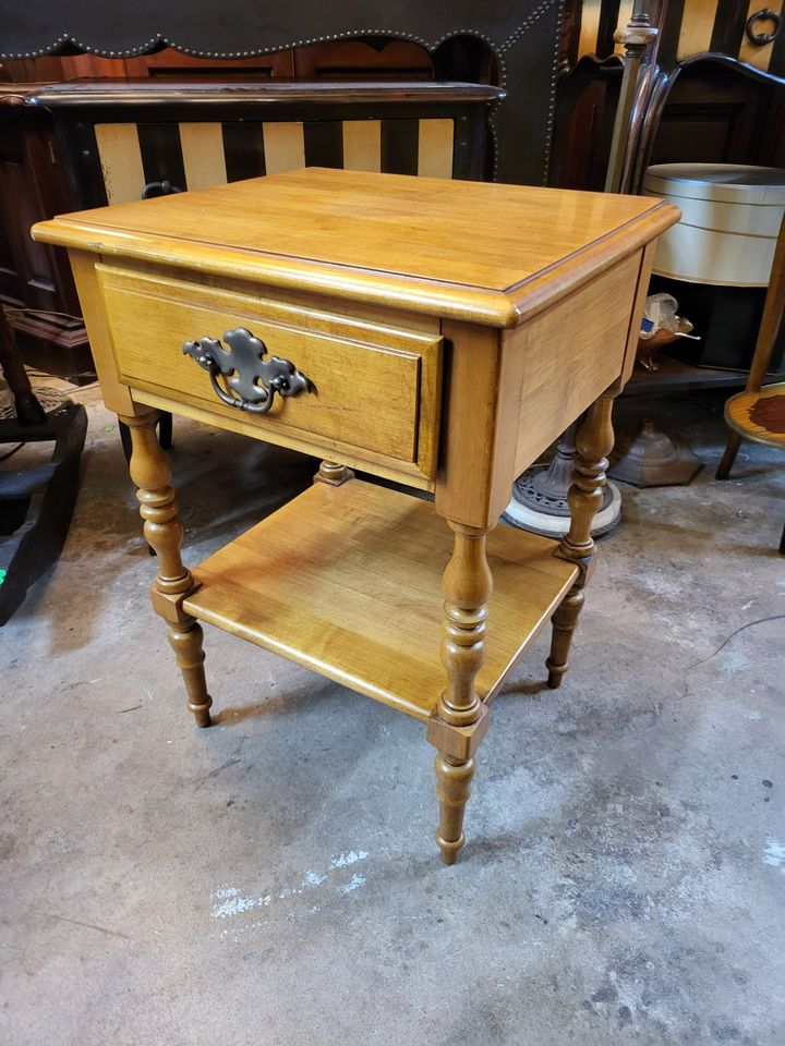 Beautiful Vintage Maple Bedside Table / Nightstand Well Made Long